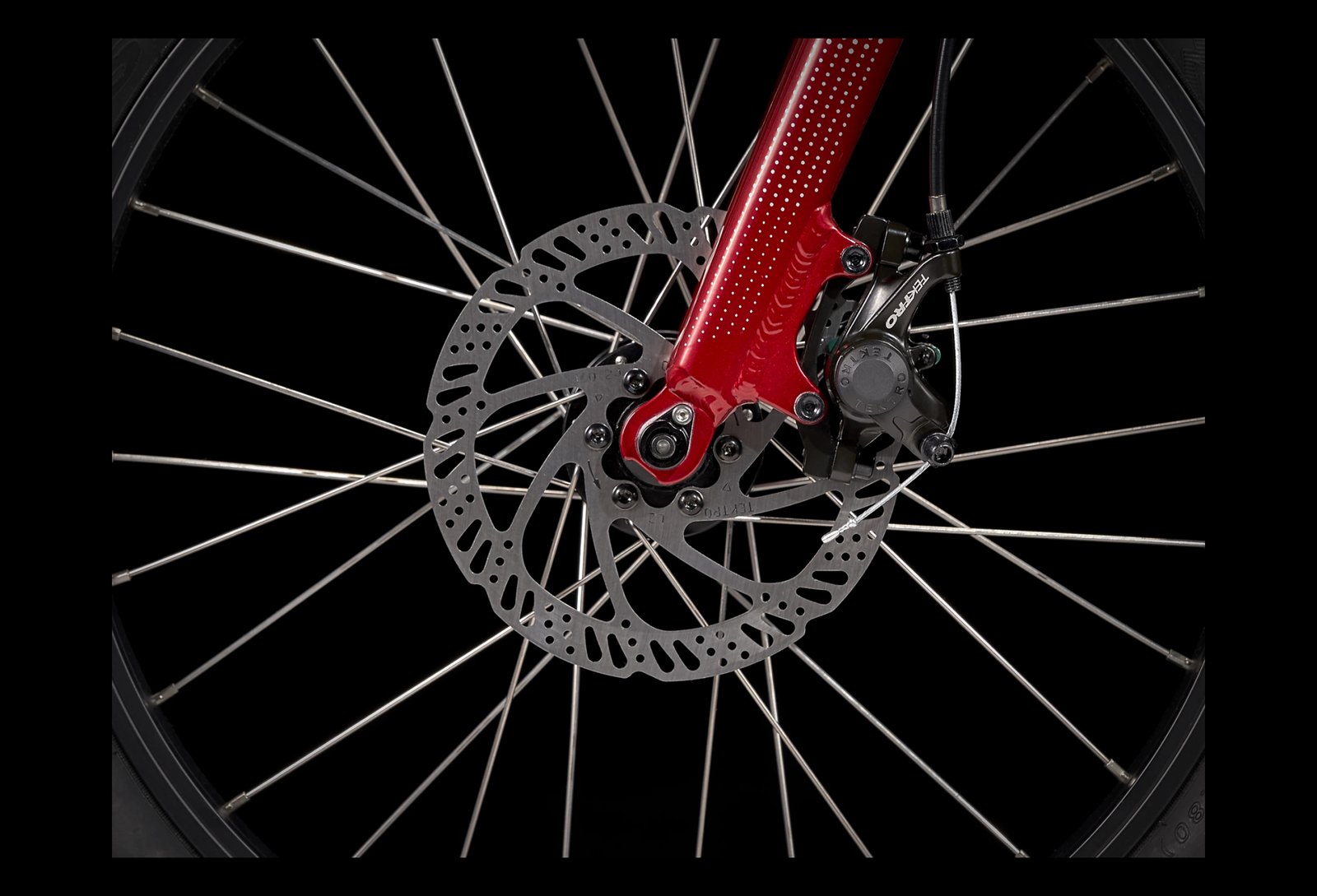 VTT Enfant Trek Roscoe 20 Shimano Tourney/Altus 8V 20'' Rouge / Noir 2022 5 - 8 ans – Image 7